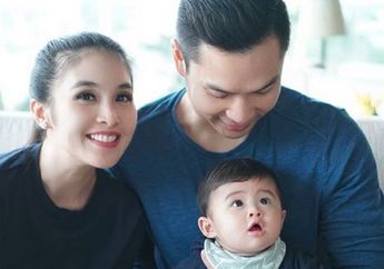 Rutinitas Baru Setelah Jadi Ibu, Sandra Dewi Bangun Pagi Buat Bikin Sarapan