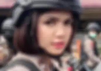 Bikin Dengkul Gemetar, Vani Simbolon Si Polwan Cantik, Pernah Ikut Menjinakkan Bom