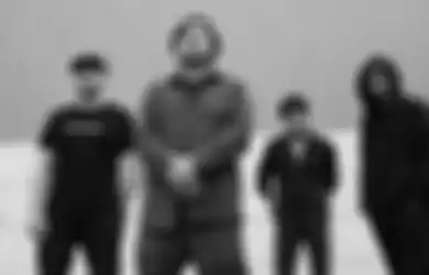 Band Tiket Akhirnya Rilis Ulang Single 'Hanya Kamu yang Bisa' Versi Baru dalam Format Akustik!