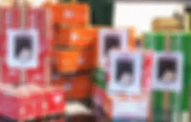 Takut Paket Dibanting Kurir, Toko Perhiasan Ini Pasang Wajah Ibu Pengabdi Setan!