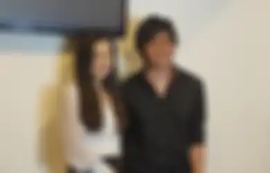 Usai Video Pangku Sang Istri Viral hingga Dijadikan Meme, Kevin Aprilio Kembali Hebokan Jagat Maya dengan Pamer Foto Gendong Sosok Ini
