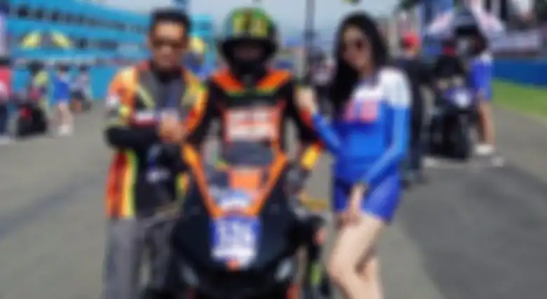Abdul Rozaq (#524) menjadi ujung tombak tim