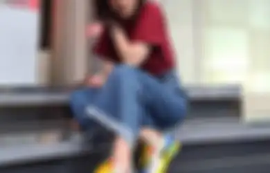 Bikin Ngiler, Ini 5 Model Sneakers Terkece Najwa Shihab + Harganya!