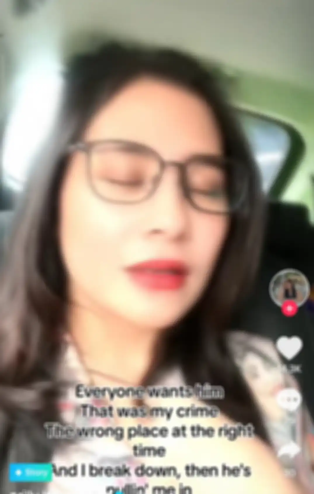 Prilly kode pakai lirik galau