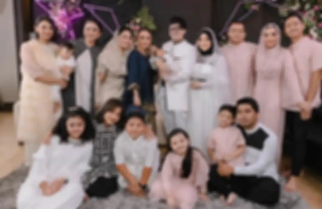 Momen akrab Fuji di akikah Ameena Hanna