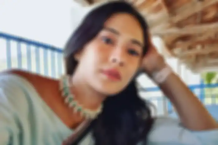 Dian Sastrowardoyo.