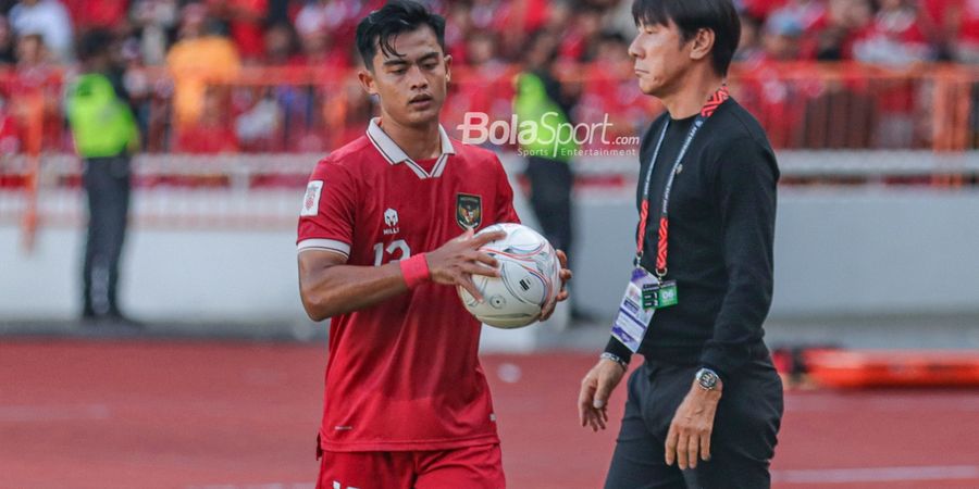 Timnas Indonesia Vs Argentina - Lemparan Arhan Bikin Emiliano Martinez Ketar-ketir?