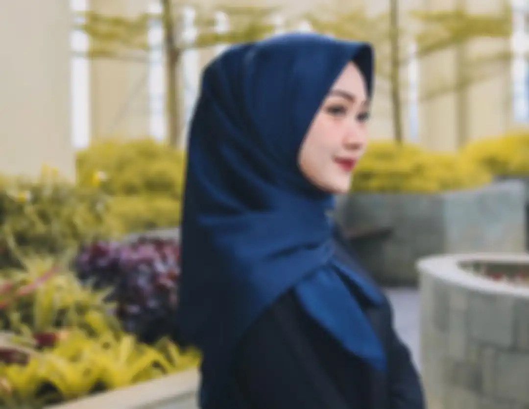 Hijab warna navy