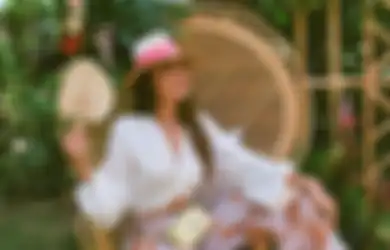 Jadi Buah Bibir Warga karena Kerap Bagikan Makanan Model Begini, Sikap Luna Maya Dibongkar Habis-habisan oleh Satpam Komplek Rumahnya