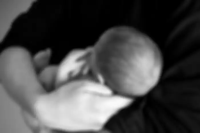 Ilustrasi bayi. 10 Hari Meninggal Tak Segera Dimakamkan, Jenazah Wanita Hamil Gegerkan Seisi Rumah Duka, Keluarga dan Petugas Ketakutan Saat Bayinya Tiba-tiba Lahir di Peti Mati