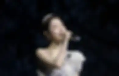 Penonton Konser Indonesia Sangat Semangat, IU Khawatirkan Kondisi Tenggorokan Mereka