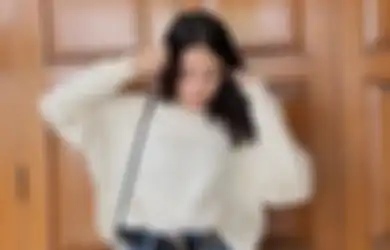 4 Cara Ini Bikin Baju Putih Kita yang Sudah Kuning Kembali Bersih