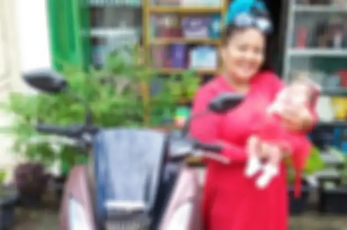 Seorang bayi di Medan diberi nama Lexi.