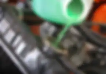 Awas.. Jangan Tertipu Lagi Dengan Warna Radiator Coolant