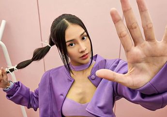 Anya Geraldine Bela-belain Naik MRT Bareng Pria Ini Demi Nonton Konser Coldplay, Begini Senyum Gembiranya!