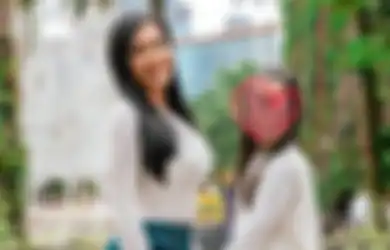 Perkara Galang Dana Aldila Jelita, Netizen Kini Ramai Bandingkan Istri Indra Bekti dengan Denada yang Berhasil Biayai Pengobatan Anaknya hingga Sembuh