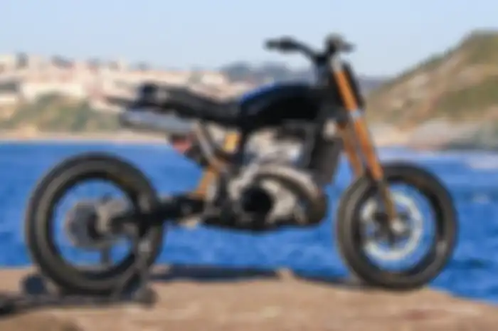 Honda CR500 &ldquo;LM-05&rdquo; custom supermoto besutan Dab Design