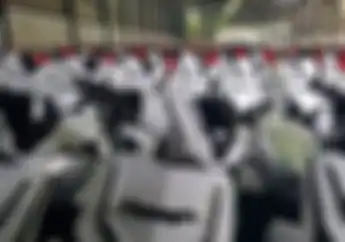 Rakyat Dapat Motor Listrik Gratis, Pemerintah Enggak Banyak Janji Langsung Dibagikan