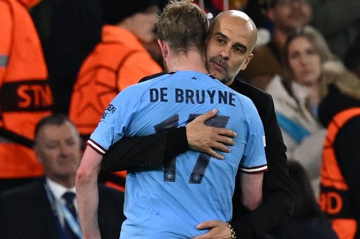 Karena Pep Guardiola tidak mau menjamin masa depannya, Kevin De Bruyne bukan lagi anak kesayangan Manchester City.