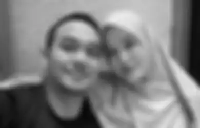 Dituding Pelakor hingga Nikah Siri dengan Suami Keduanya, Siapa Sangka Artis Cantik Ini Justru Miliki Rumah Mewah yang Jarang Tersorot Media!