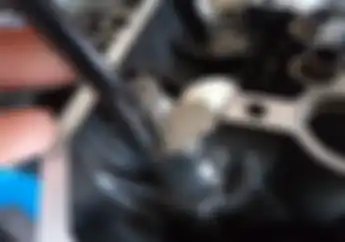 Cara Gampang Copot Cap Shim Tappet, Enggak Perlu Ditarik