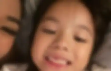 Foto Gigi Gempi Copot Sendiri Bikin Gemas, Adik Gading Marten Bongkar Sosok yang Jadi Penghalang Gisel Balikan
