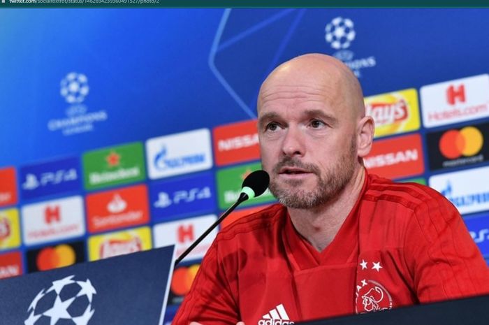 Pelatih Ajax, Erik ten Hag.