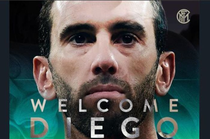 Bek tengah Inter Milan yang baru, Diego Godin.