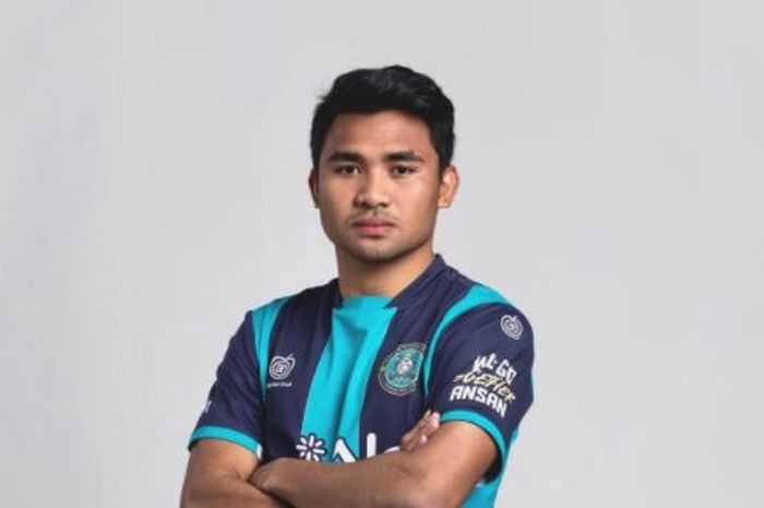 Pemain timnas Indonesia, Asnawi Mangkualam siap menyongsong musim 2022 bersama Ansan Greeners dengan posisi dan nomor punggung baru.