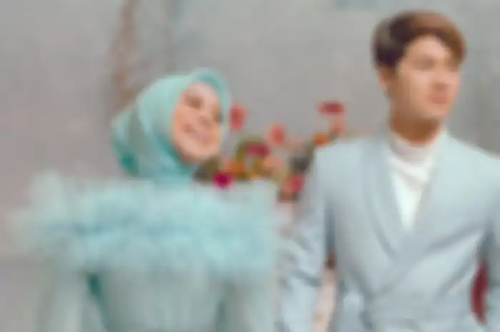 Rizky Billar dan Lesti Kejora saat melakukan pemotretan prewedding