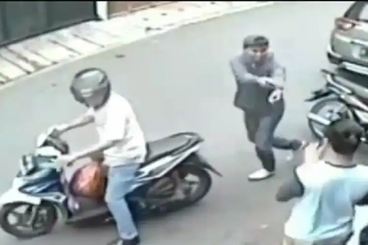 Maling Bersenjata Api Gegerkan Duren Sawit, Tiga Motor Dibawa Kabur Sekaligus