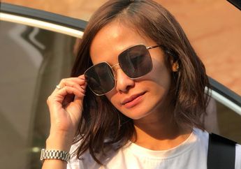 Ersa Mayori Unggah Foto Lawas, Zaman Alis Segaris Bentuk Belati Masih Hits