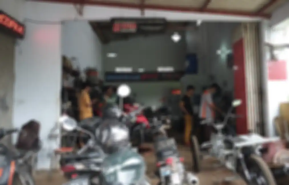 Bengkel RWIN Development milik Rubiyanto di Jalan Klodran Selatan, Karanganyar