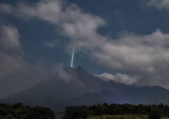 Heboh Meteor Jatuh di Puncak Gunung Merapi, Begini Penjelasan dari LAPAN!