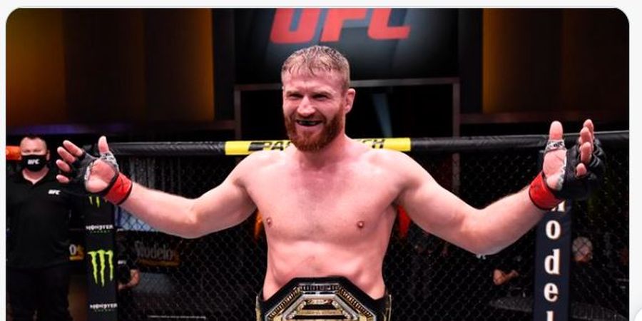 Hasil Lengkap UFC 259 - Jan Blachowicz Nodai Rekor Israel Adesanya dan 1 Raja Turun Tahta