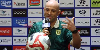 Persebaya Gilas Arema FC 4-0, Bernardo Tavaers Puji Mentalitas Bajul Ijo dan Ajak Bonek Hijaukan GBT