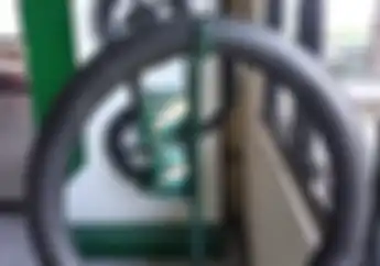 Untung Rugi Motor Bikers Pakai Ban Dalam, Simak Nih Ulasannya