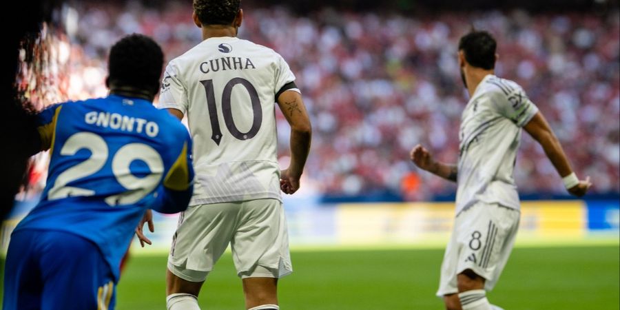 Manchester United Imbang Lawan Leeds, Dua Pemain Baru Cuma Tampil Setengah Babak