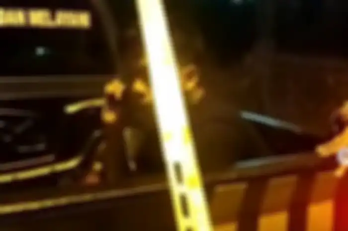 Puluhan gangster kocar-kacir dikejar Tim Raimas Backbone, tiga orang diamankan.