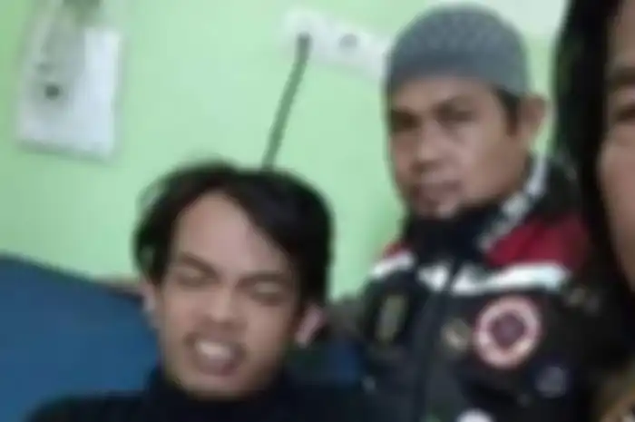 Driver ojol diserang 5 pria misterius di Bandung, Jabar.