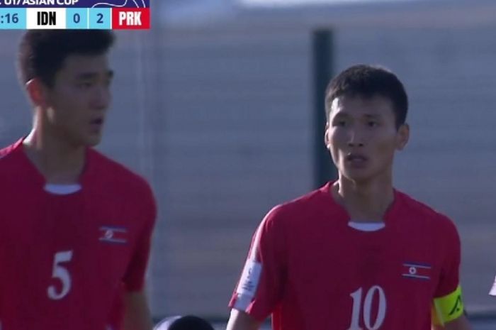Timnas U-17 Korea Utara unggul 2-0 atas Timnas U-17 Indonesia di babak pertama babak 8 besar Piala Asia U-17 2025.