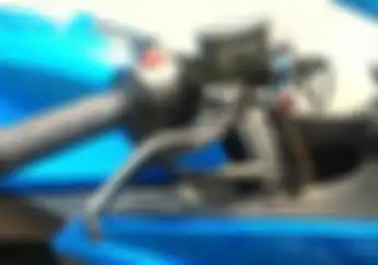 Mau Bikin Rem Depan Suzuki GSX-150 Pakem? Pakai Trik Ini..