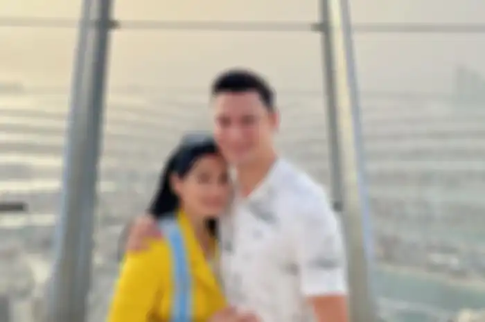 Titi Kamal dan Christian Sugiono.