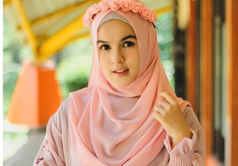 Viral karena Lantunan Sholawatnya, Kepoin 5 Fashion Hijab Santun dan Modis ala Nada Sikkah!