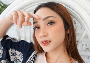 5 Rekomendasi Makeup Lokal untuk Kamu yang Baru Belajar Dandan, Hasilnya Natural Banget!