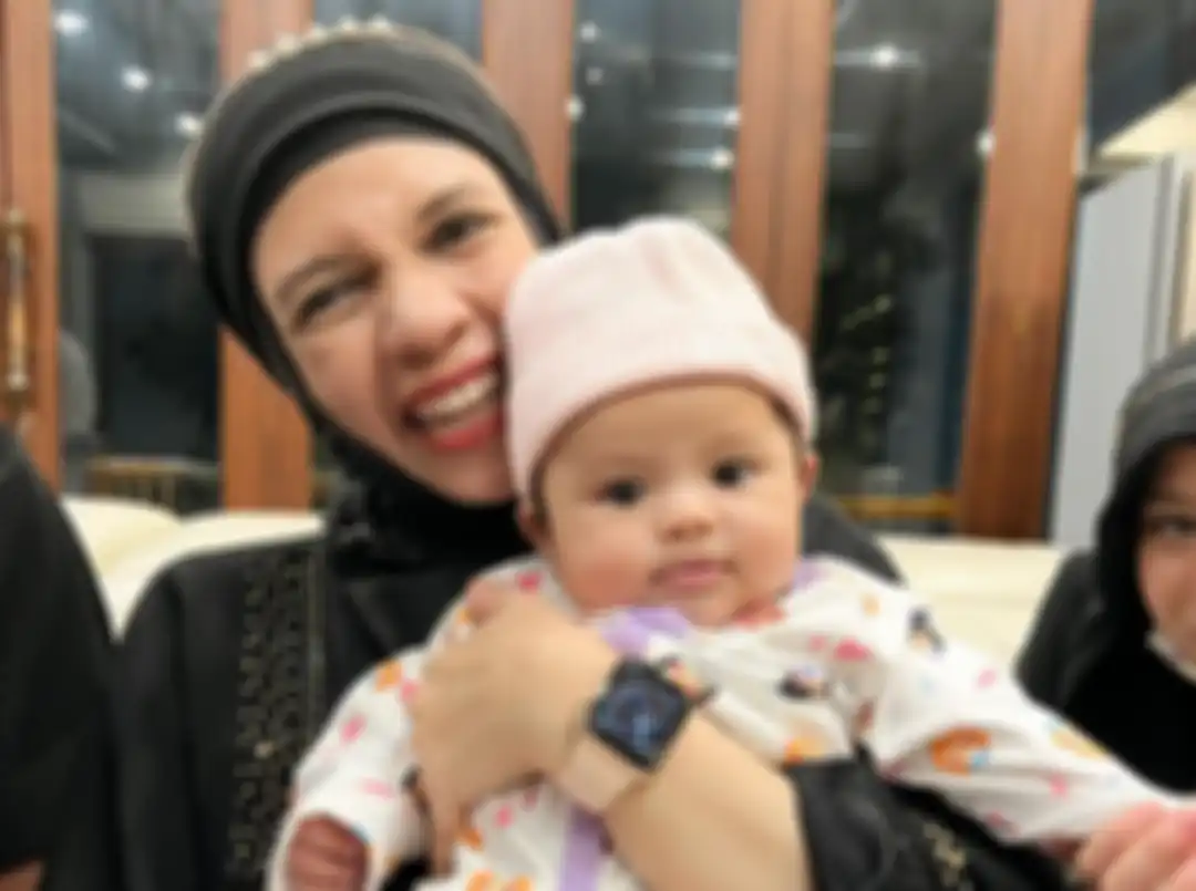 Momen perdana Gen Halilintar bertemu Ameena Atta sekembalinya keluarga besar Atta Halilintar itu ke Indonesia.