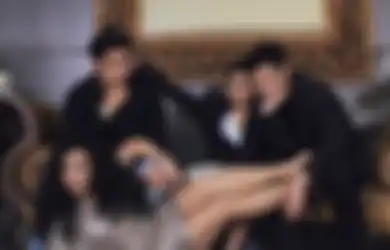 Jarang Tersorot Kamera, Ini Dia 3 Cowok Ganteng Anak Jennifer Jill yang Bikin Terpesona, Salah Satunya Ikut Terciduk Narkoba Bareng Ajun Perwira