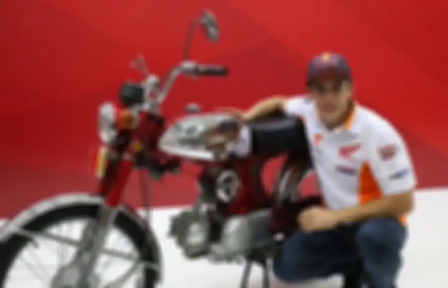 Honda S90Z bersama Marc Marquez