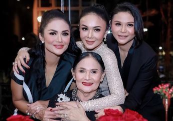 Wajahnya Plek Ketiplek Rossa, Inilah Sosok Adik Krisdayanti dan Yuni Shara yang Terlahir dari Bapak yang Berbeda, Cantik Maksimal