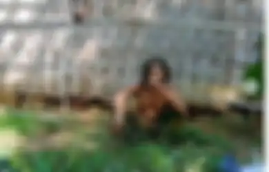 Tampil Kusam Bersarung dengan Rambut Gimbal, Sosok Ini Jadi Viral, Rupanya Bukan Orang Sembarangan